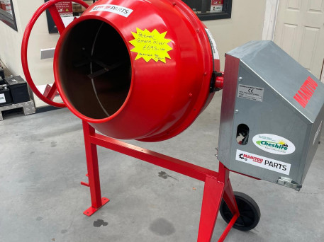 Manitou CM190 Petrol Cement Mixer