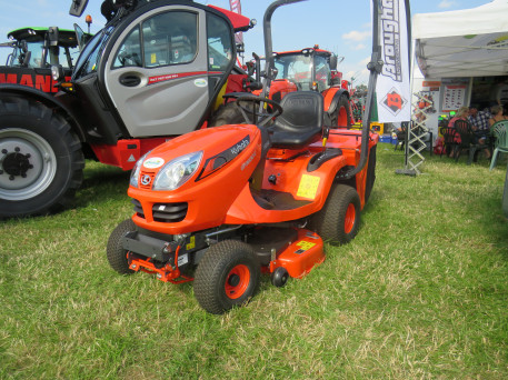 Kubota GR1600 Ride On Mower