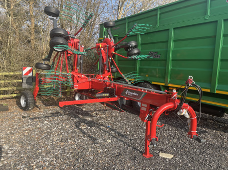 Kverneland 9472C Twin Rotor Rake